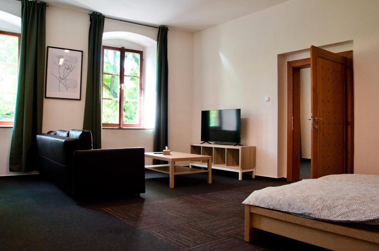 ברטיסלאבה Elephants Apartments מראה חיצוני תמונה